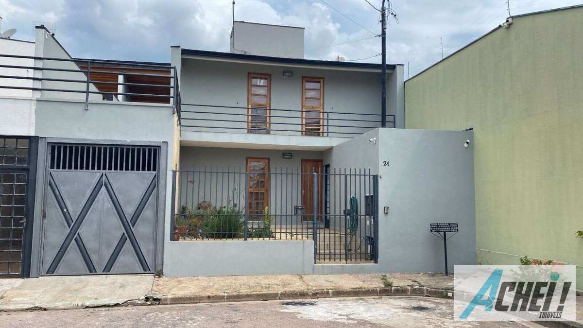 Casa à venda com 3 quartos, 186m² - Jardim Ermida I,Jundiaí