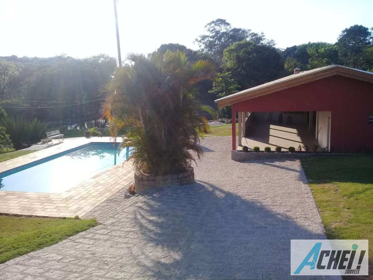 Chácara à venda com 5 quartos, 673m² - Chácara Vale dos Cebrantes,Jundiaí